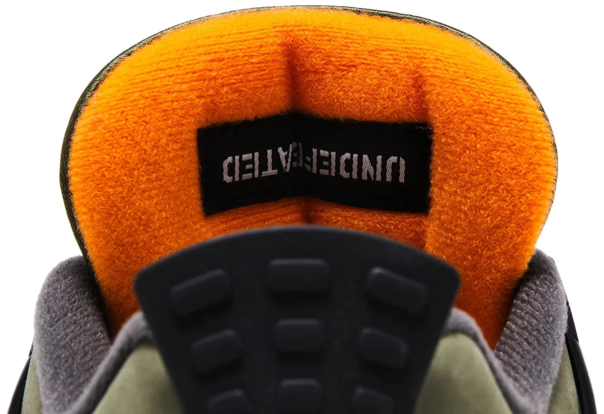 Nike Air Jordan 4 Retro – Sail/Clementine (IB1519-200)